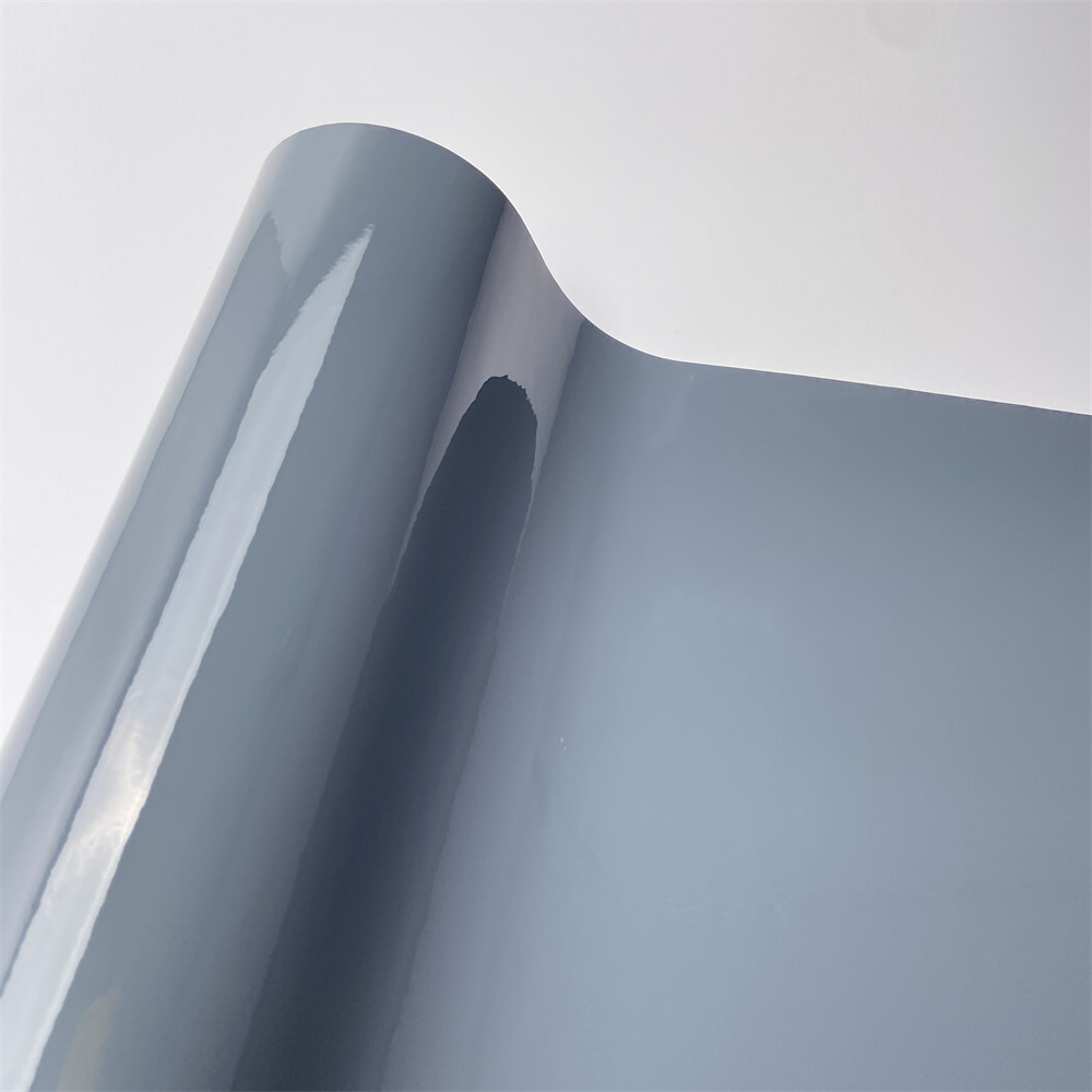 High Gloss Grey Vinyl Wrap Fil - Body Jewelry Glue recensione e prezzo