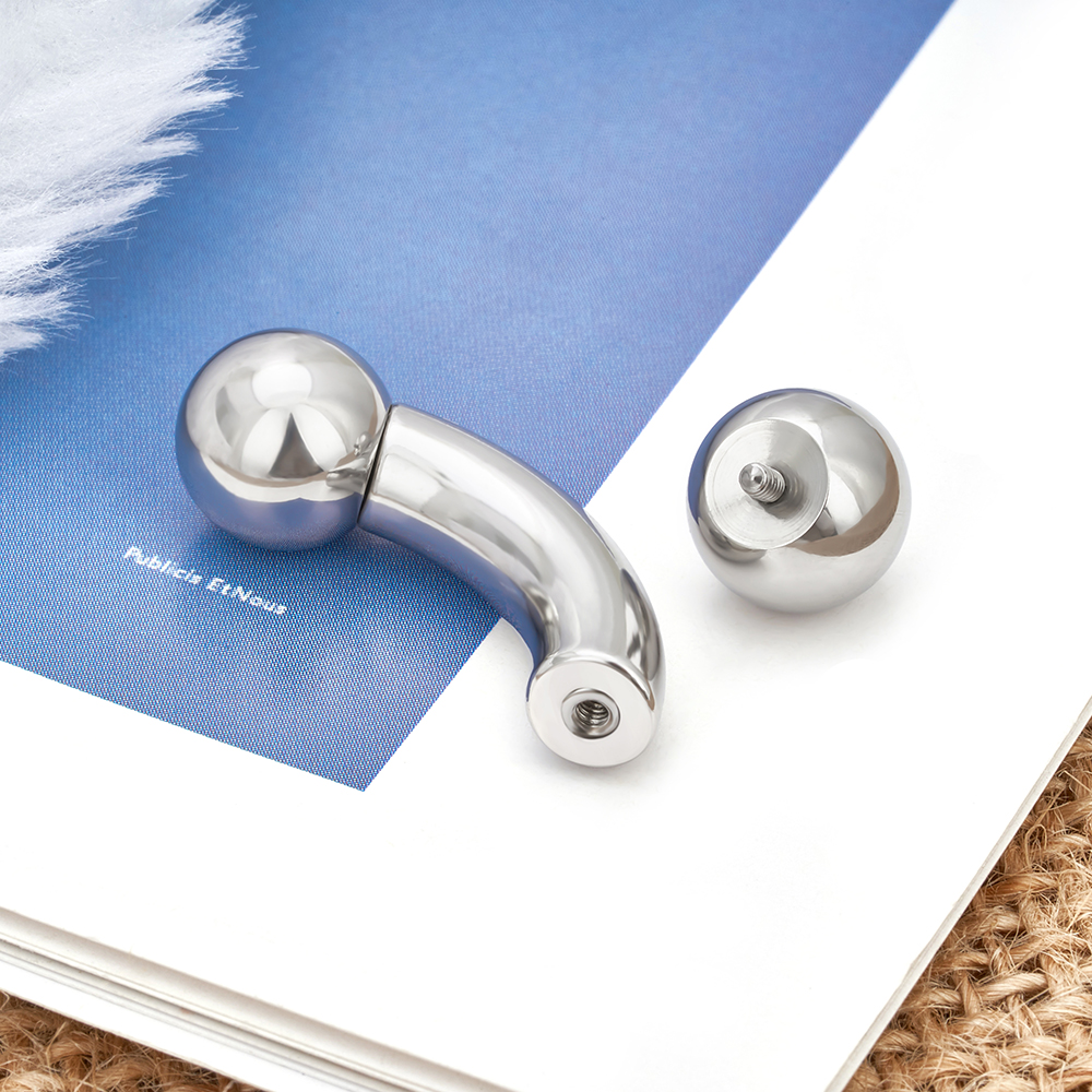1pcs ASTM F136 Titanium Curved - Nipple Bar Curved recensione e prezzo