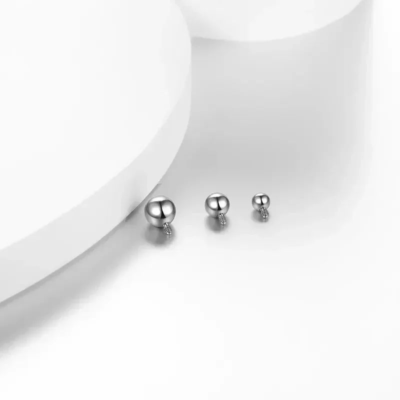 10pcs ASTM F136 Titanium Ball  - Nipple Bar Curved recensione e prezzo