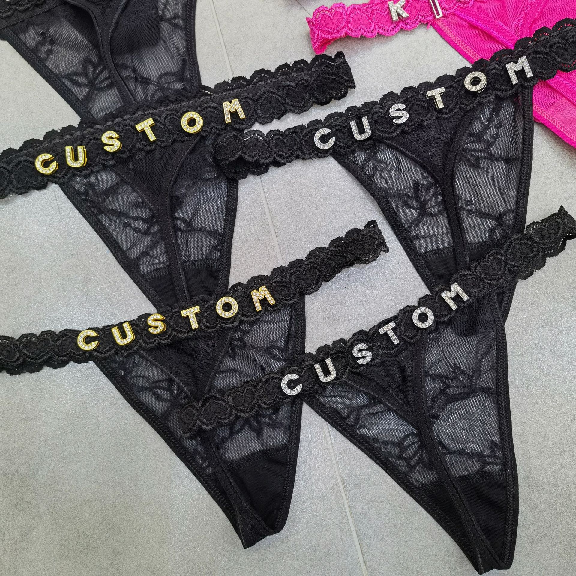 Customize Thongs Crystal Name  - Body Jewelry Women recensione e prezzo
