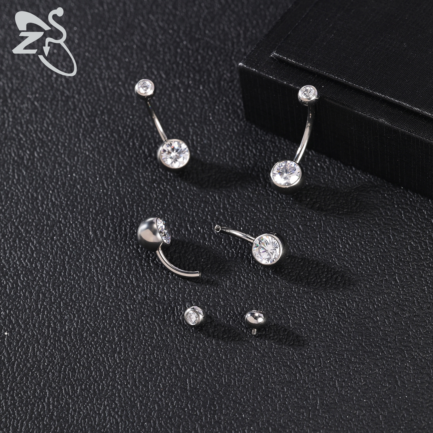 ZS 1PC 14G G23 Titanium Belly  - Body Jewelry Internally Threaded recensione e prezzo