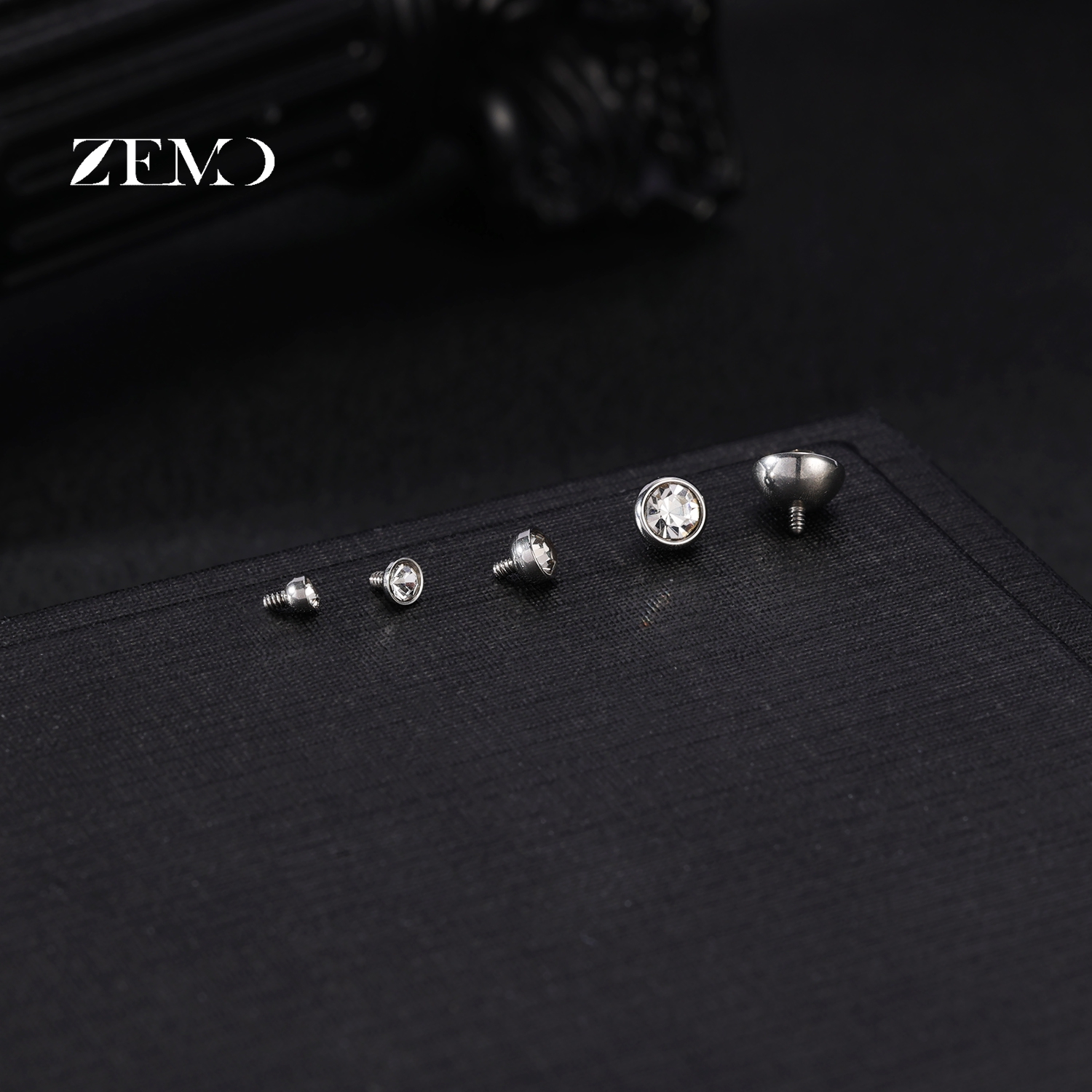 ZEMO 1-2pcs/lot Stainless Stee - Body Jewelry Dermal recensione e prezzo
