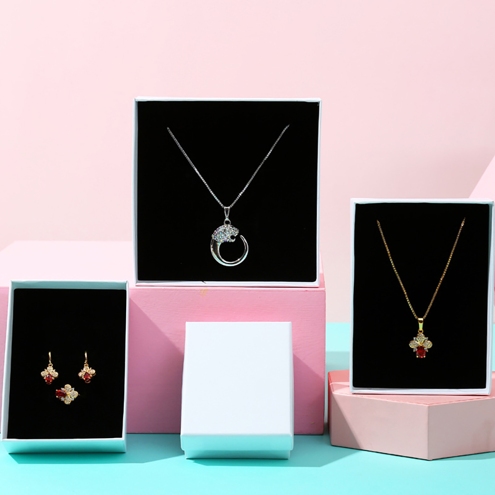 30pcs/Lot White Jewelry Box Ne - Body Jewelry Display recensione e prezzo