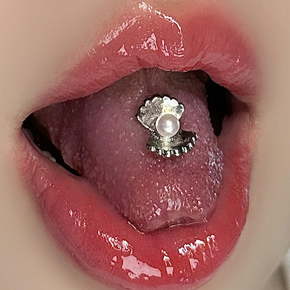 2026 Unique Shell Tongue Ring  - Body Jewelry Unique recensione e prezzo