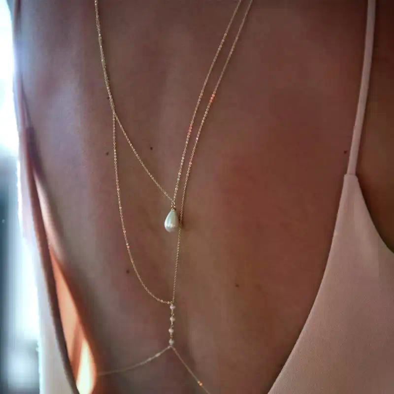 Simple Multilayer Pearl Back D - Body Jewelry Back recensione e prezzo