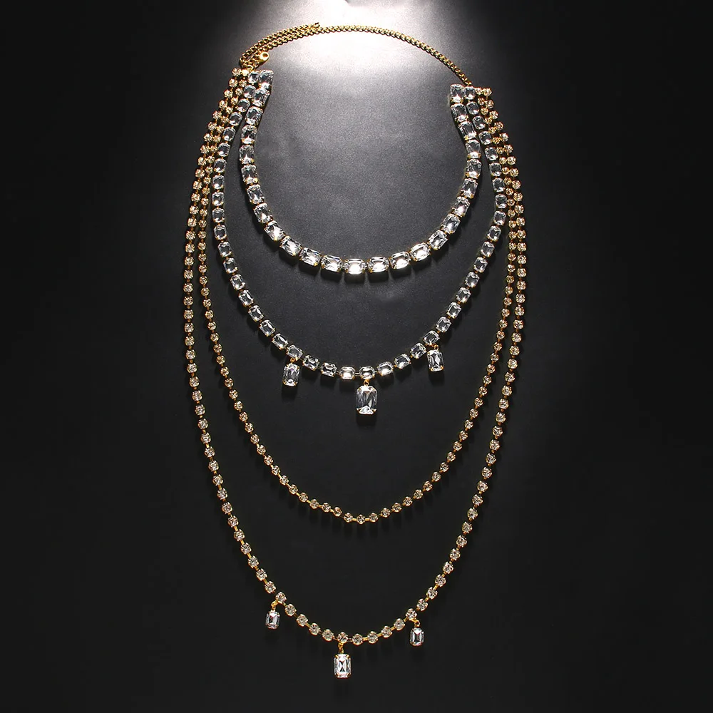 Shine Rhinestone Long Tassel B - Body Jewelry Back recensione e prezzo