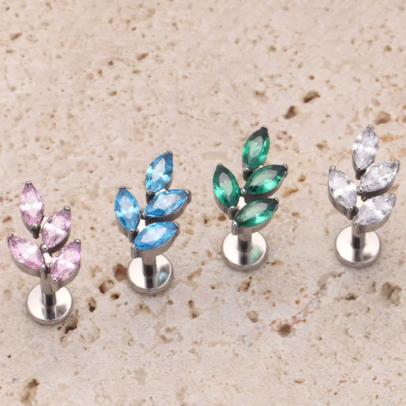 G23 Titanium Gem CZ Ear Conch  - Zoor Body Jewelry recensione e prezzo