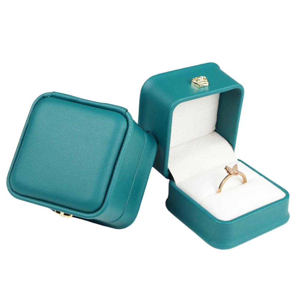 Engagement Wedding Ring Box Sq - Body Jewelry Display recensione e prezzo