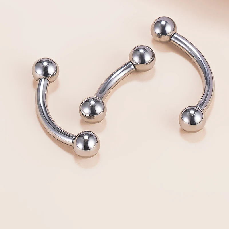 ASTM F136 Titanium PIERC Eyebr - Nipple Bar Curved recensione e prezzo