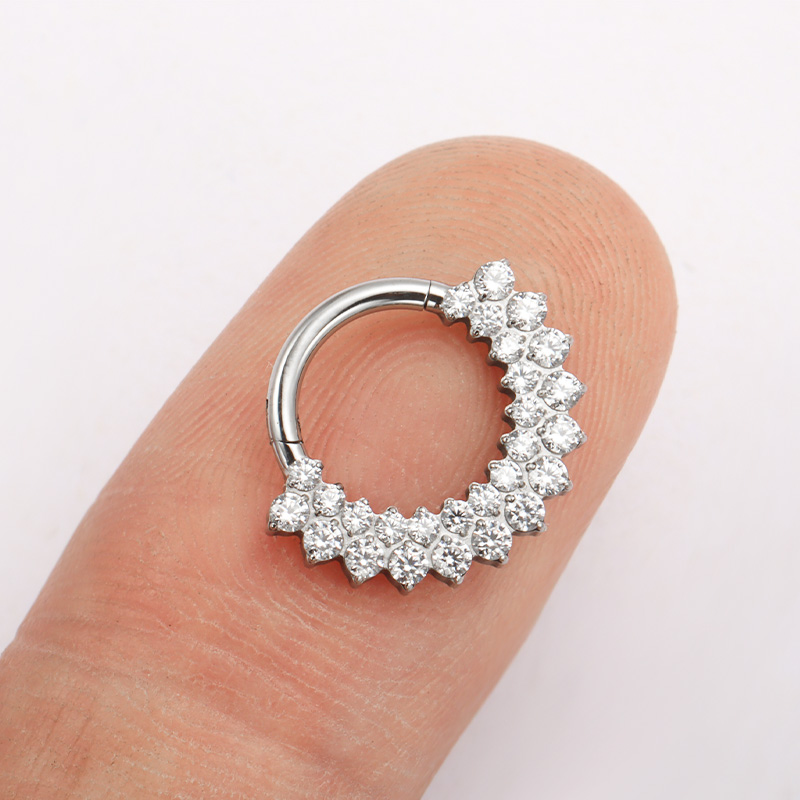 ASTM F136 Titanium Clicker Sep - Zoor Body Jewelry recensione e prezzo