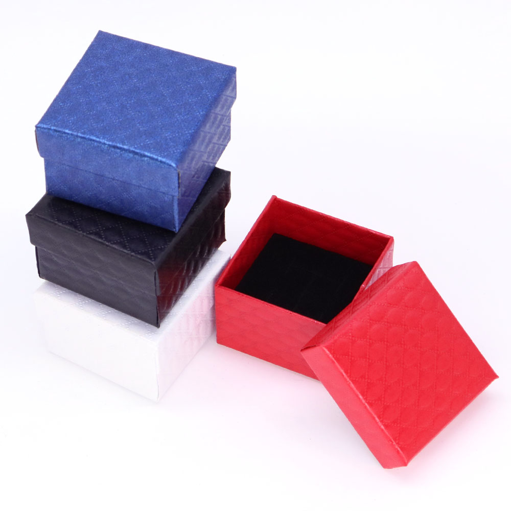 Lots Wholesale 4 Colors Fashio - Body Jewelry Display recensione e prezzo